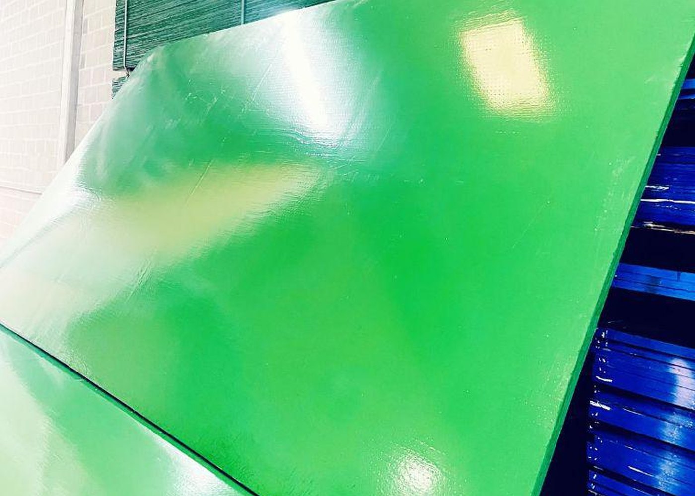 Superfície plastificada em polipropileno